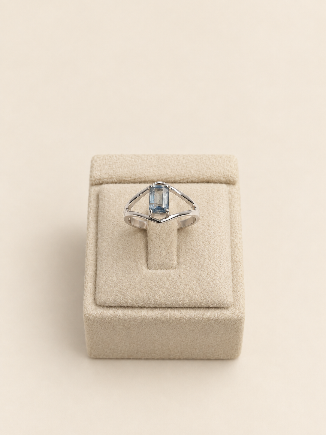 Square Prong Ring