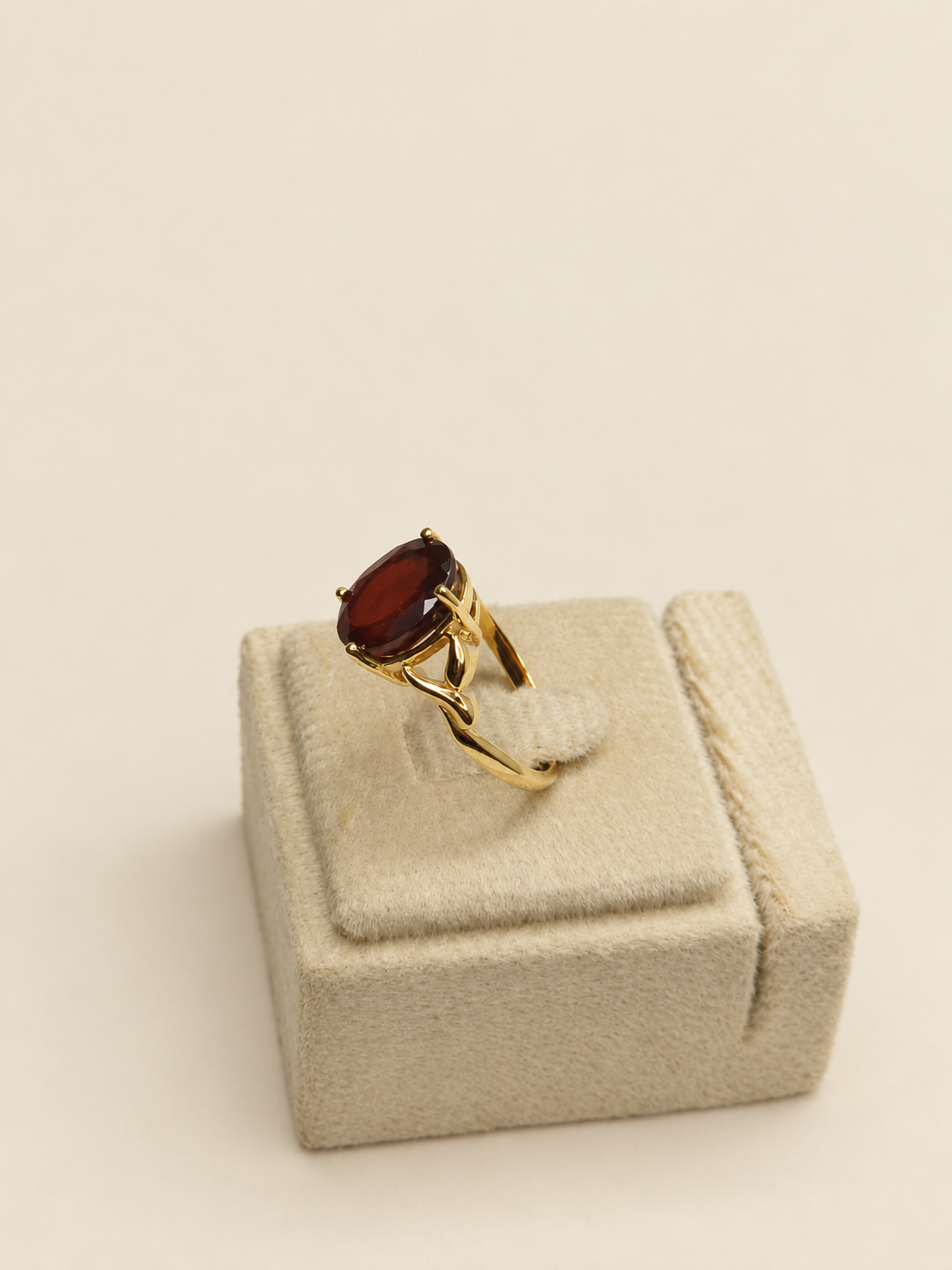 Open Prong Ring